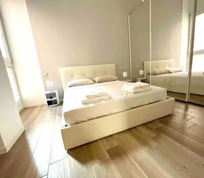 Corte del 6 - Cozy Modern Flat B-1