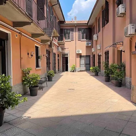 Corte del 6 - Cozy Modern Flat B-3